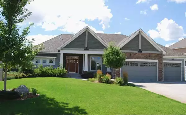 image of 3001 - 3500 square feet house plan 1704